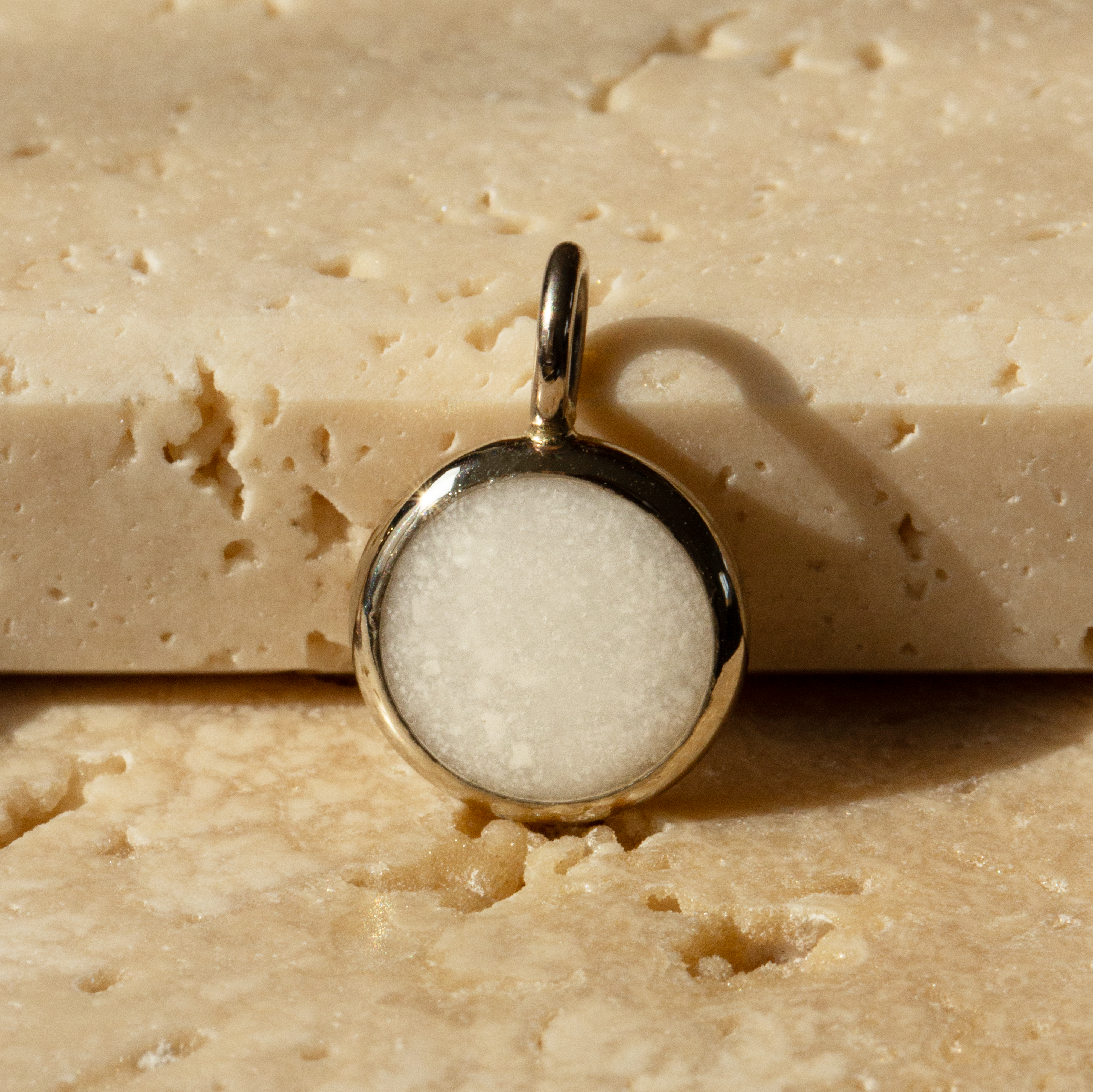 Breast Milk Pendant Round
