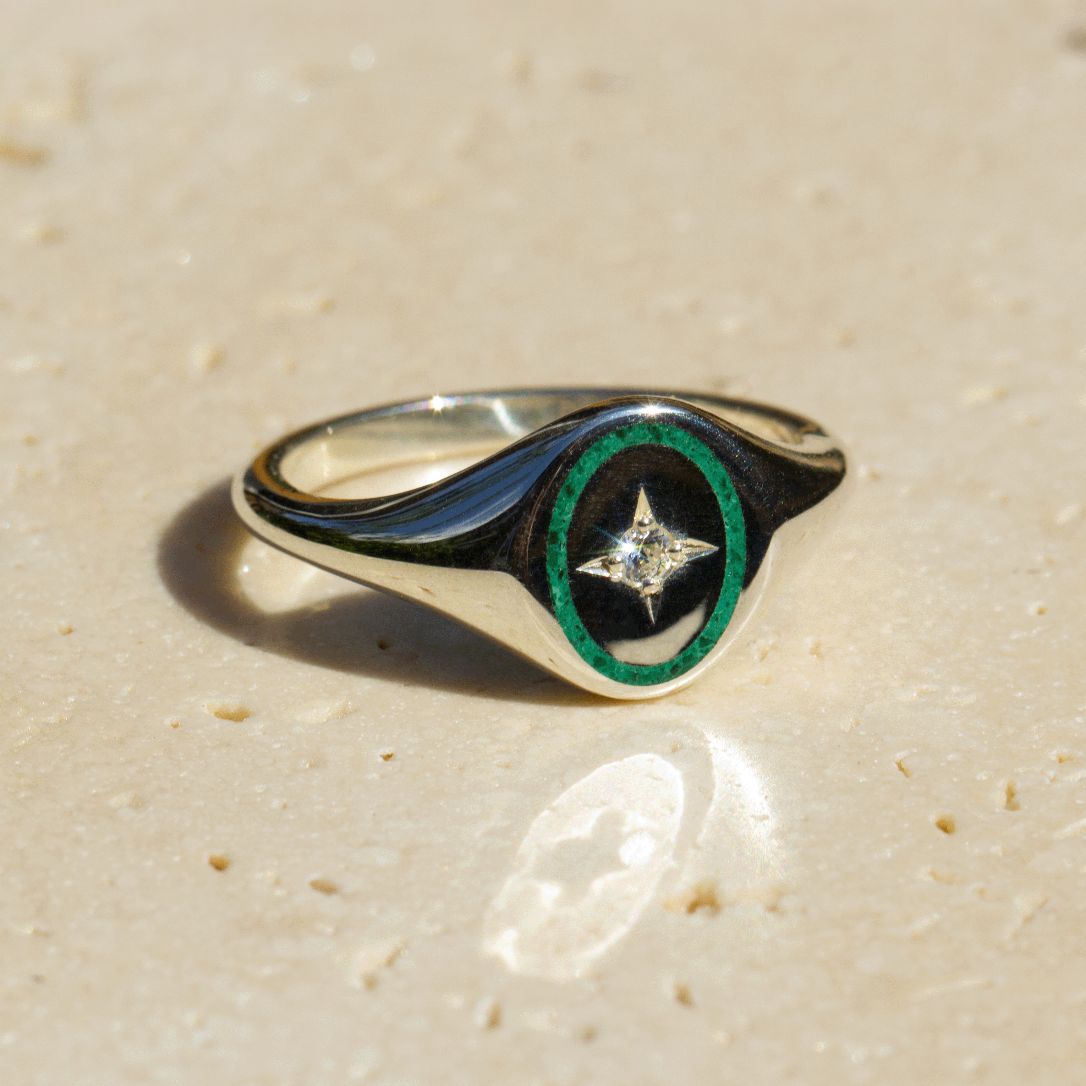 Memorial Ring Signet Star